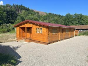 Maisons de vacances Maison de 3 chambres avec jardin clos et wifi a Fougax et Barrineuf : photos des chambres