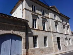 Chambres d'hôtes -- Le Clos de Gémozac - 热莫扎克