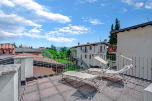 -Centrale- Terrazza sul Lago, la brezza del Garda