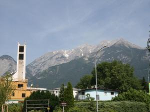 Apartment Diwani home stay Innsbruck by Interhome