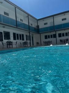 Douglas Highway Inn Hotel