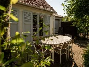 Holiday Home Vissershuis 61 with parking by Interhome - Klemskerke