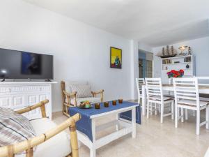 Apartment Torre Hirta by Interhome