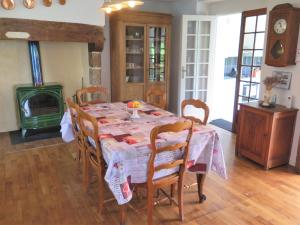 Maisons de vacances Holiday Home Rillettes by Interhome : photos des chambres