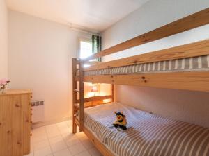 Apartment Les Terrasses du Lac-9 by Interhome