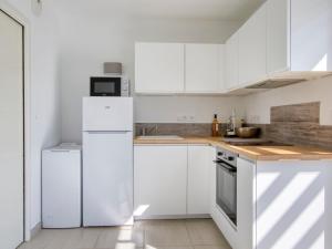 Studio Le Domaine de la Mer by Interhome