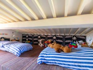Maisons de vacances Holiday Home La Tourelle des Ocres by Interhome : photos des chambres