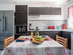 Maisons de vacances Holiday Home Le Parc de Diane by Interhome : photos des chambres