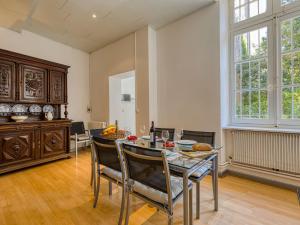 Apartment Centre Historique by Interhome