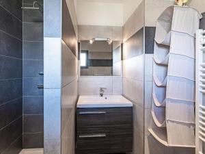 Appartements Apartment Residence Cita di Sali-13 by Interhome : photos des chambres