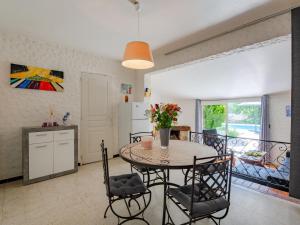Maisons de vacances Holiday Home Kerylou by Interhome : photos des chambres