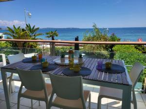 Apartment Cannes Bay-3 by Interhome