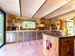 Maisons de vacances Holiday Home Le Mas d'Adelais by Interhome : photos des chambres