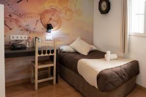 Budget Single Room with Private Bathroom room in Alquimia Otel Boutique