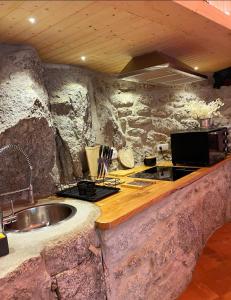 Casa da Quinta Costa DAlém Gerês