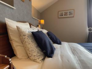 B&B / Chambres d'hotes L'Oustaloise : photos des chambres