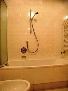 One-Bedroom Apartment (2 - 4 Adults)