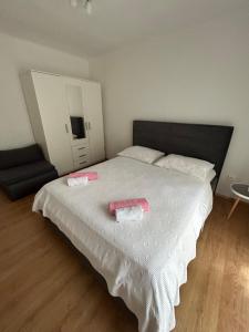 Apartmani Peco Duće