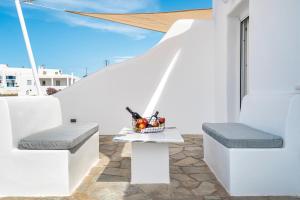 Hebe Parian Living - Naousa Apartments by Iris Hotel