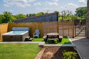 Kidwelly Farm Cottage