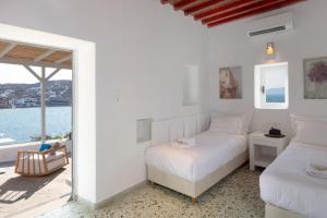 CORFOSTAR ROOMS