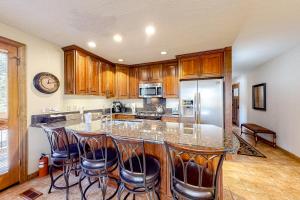 Powder Pines Retreat