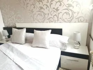 Piso amplio de 3 habitaciones, 2 baños, ascensor y parking - Niño Perdido