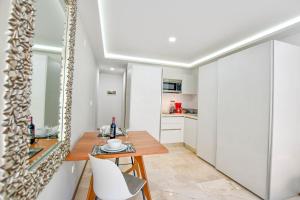 OP downtown Studio by Casago