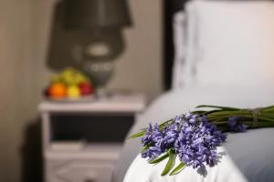 Hylands Burren Hotel