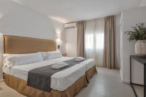 Alojamientos Turísticos Cardona Apartamento Hab Superior