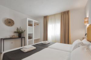 Alojamientos Turísticos Cardona Apartamento Hab Superior