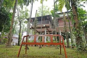 Serenity Villa and Treehouse - Vadakkāncheri