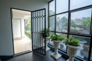 East Land Bed & Breakfast
