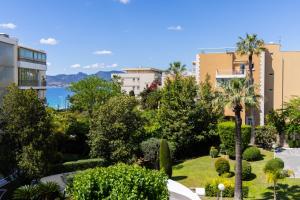 Hotels Luxotel Cannes : photos des chambres