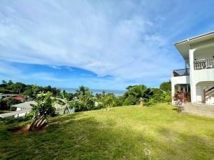 The Songbird Villa
