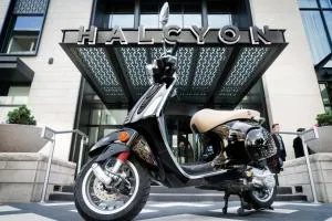 Halcyon - A Hotel in Cherry Creek - لون تري