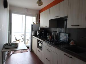 Appartements Appartement Royan, 3 pieces, 4 personnes - FR-1-738-27 : photos des chambres