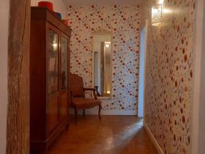 Maisons de vacances Gite Aigurande, 4 pieces, 8 personnes - FR-1-591-538 : photos des chambres