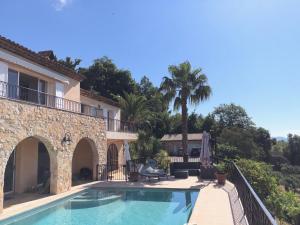 Villas Luxury villa in Vence with panoramic sea views : photos des chambres