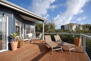 13 Olivebank - BYO Linen - Ocean Views - Waitpinga