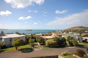 13 Olivebank - BYO Linen - Ocean Views