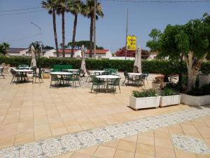 Arenella Beach Rooms