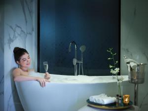 The Crown, Bhubaneswar - IHCL SeleQtions