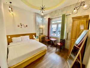 Phòng Tiêu chuẩn Giường đôi Hướng vườn (Standard Double Garden View)