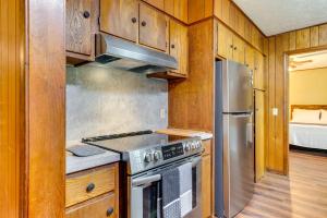 Cozy Oklahoma Retreat with Patio, Fire Pit and Grill!