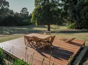 Happy Nomad - Gladstone