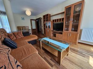 El Mirador de Llaneces 24A02 by R2R Consulting