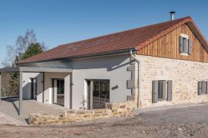 Maisons de vacances Le Clos du Chene, maison avec sauna, spa et piscine : photos des chambres