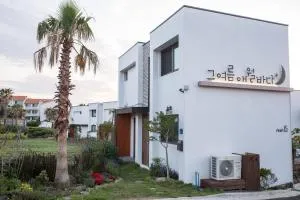 Aewol Bada Poomeun Property - Songnang-dong