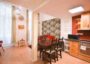 Comfortable Apartament on the Boulevard for 4 people